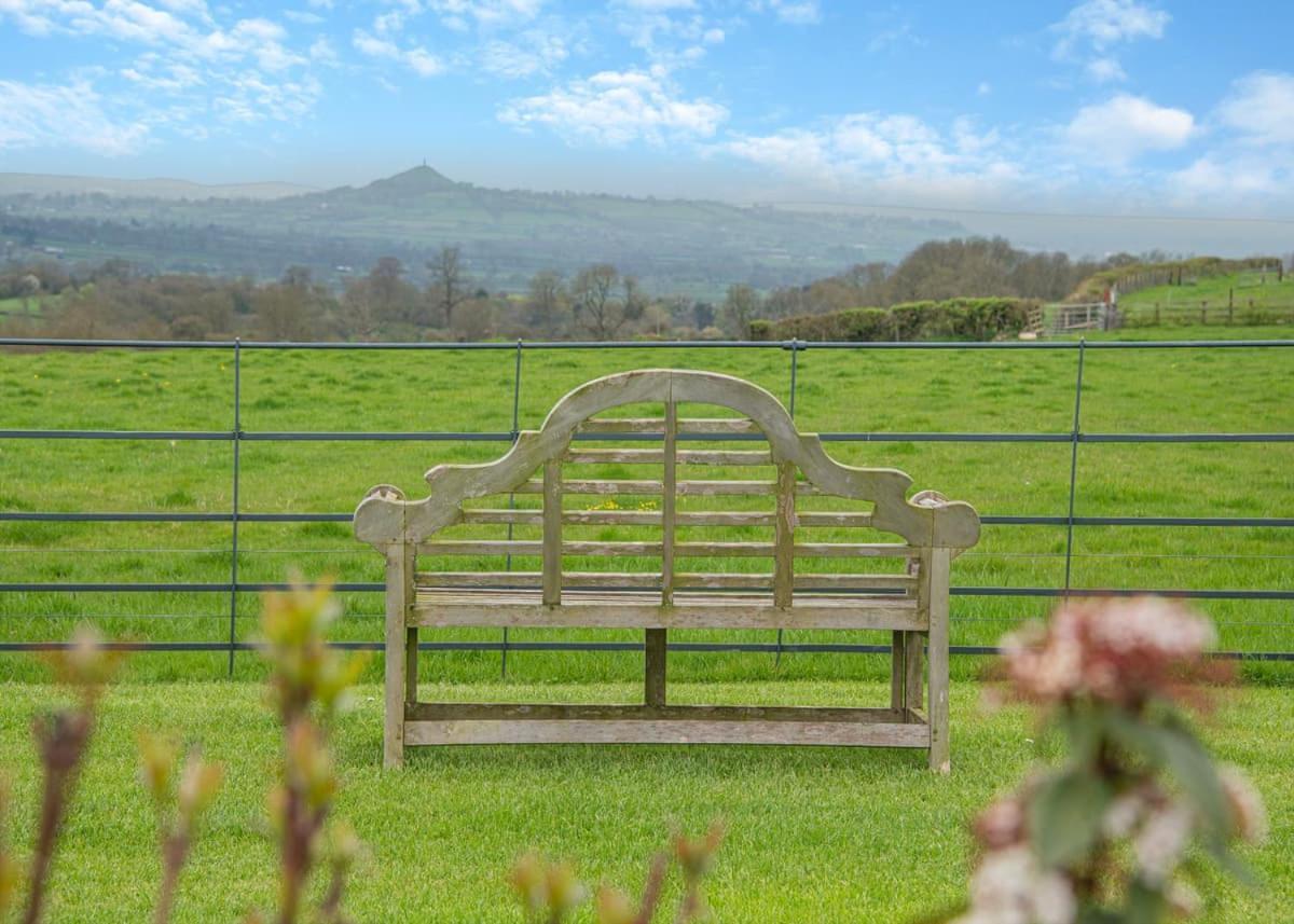 Midsomer Lodges Pilton Luaran gambar