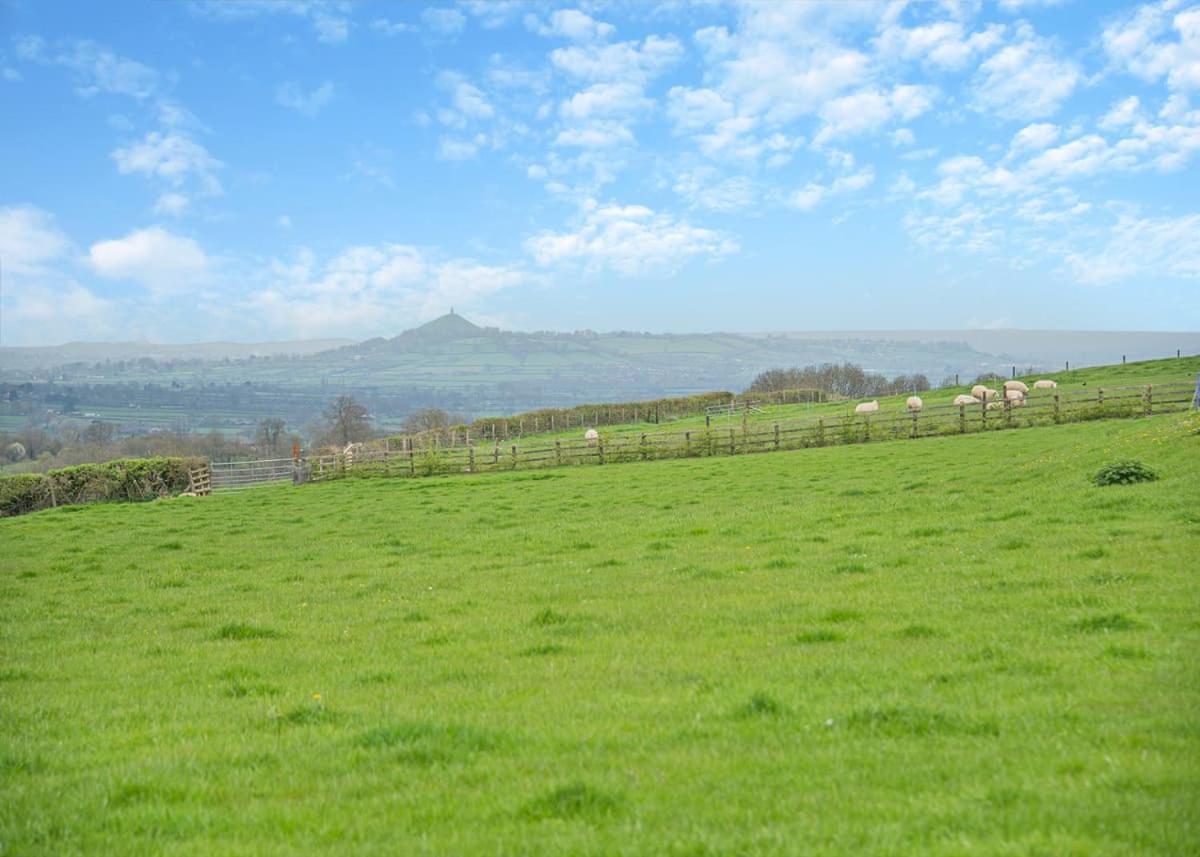 Midsomer Lodges Pilton Luaran gambar