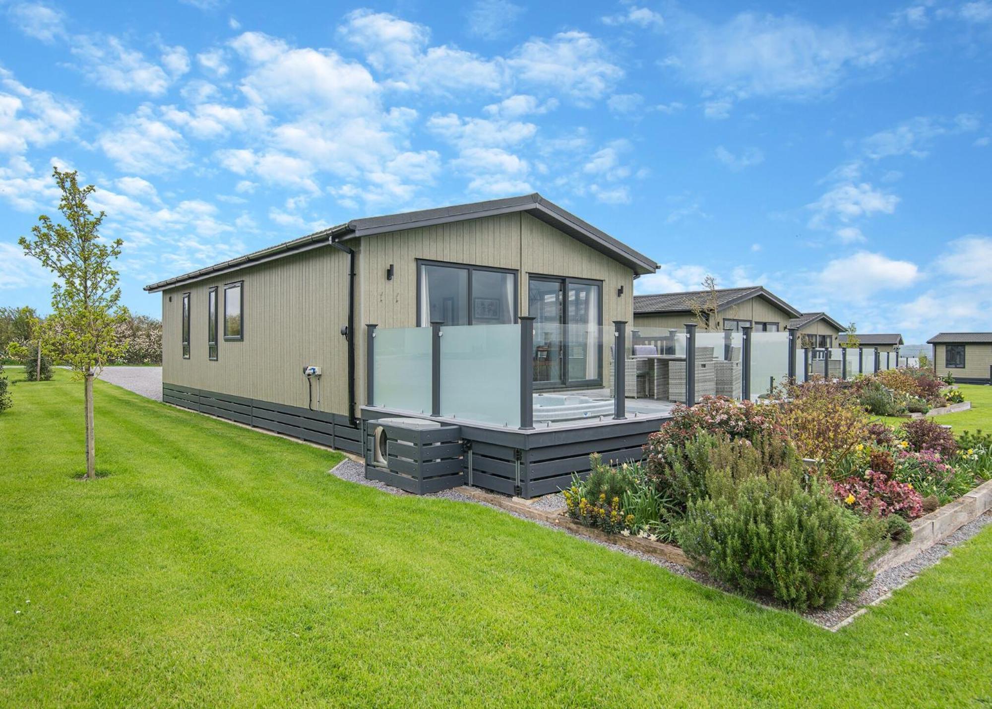 Midsomer Lodges Pilton Bilik gambar