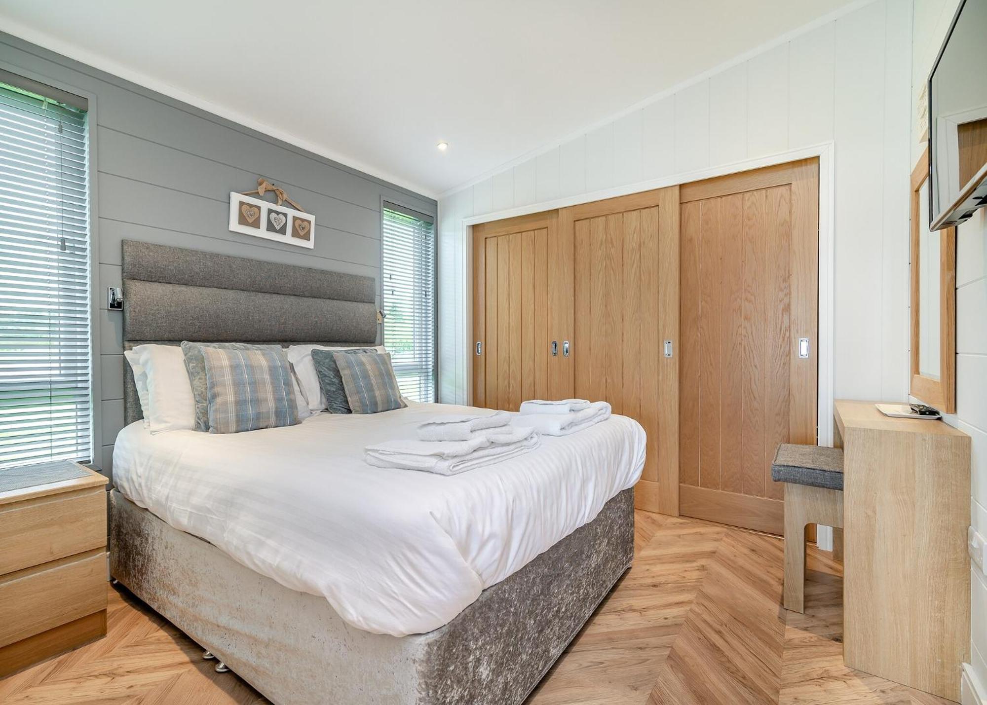 Midsomer Lodges Pilton Bilik gambar