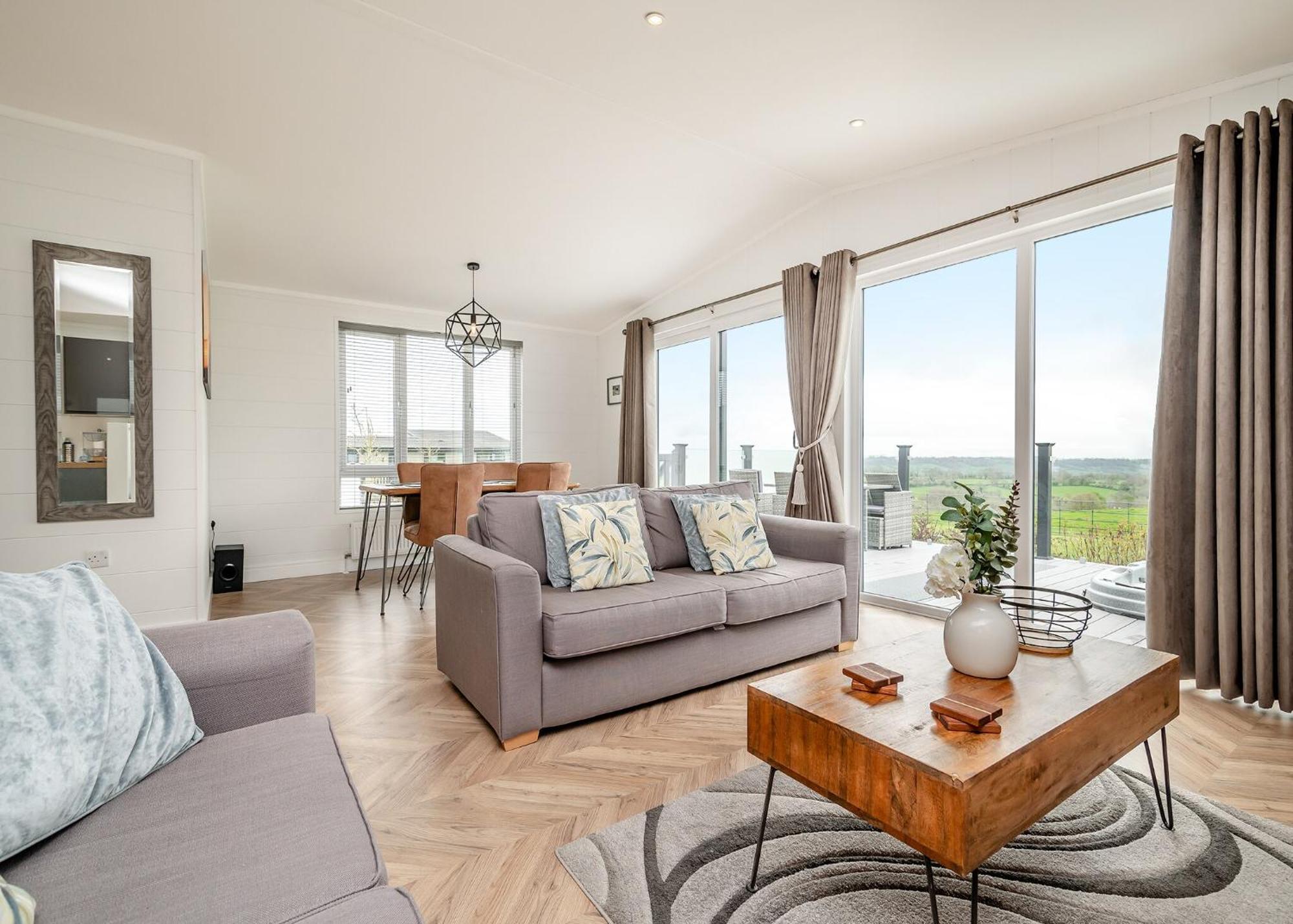 Midsomer Lodges Pilton Bilik gambar