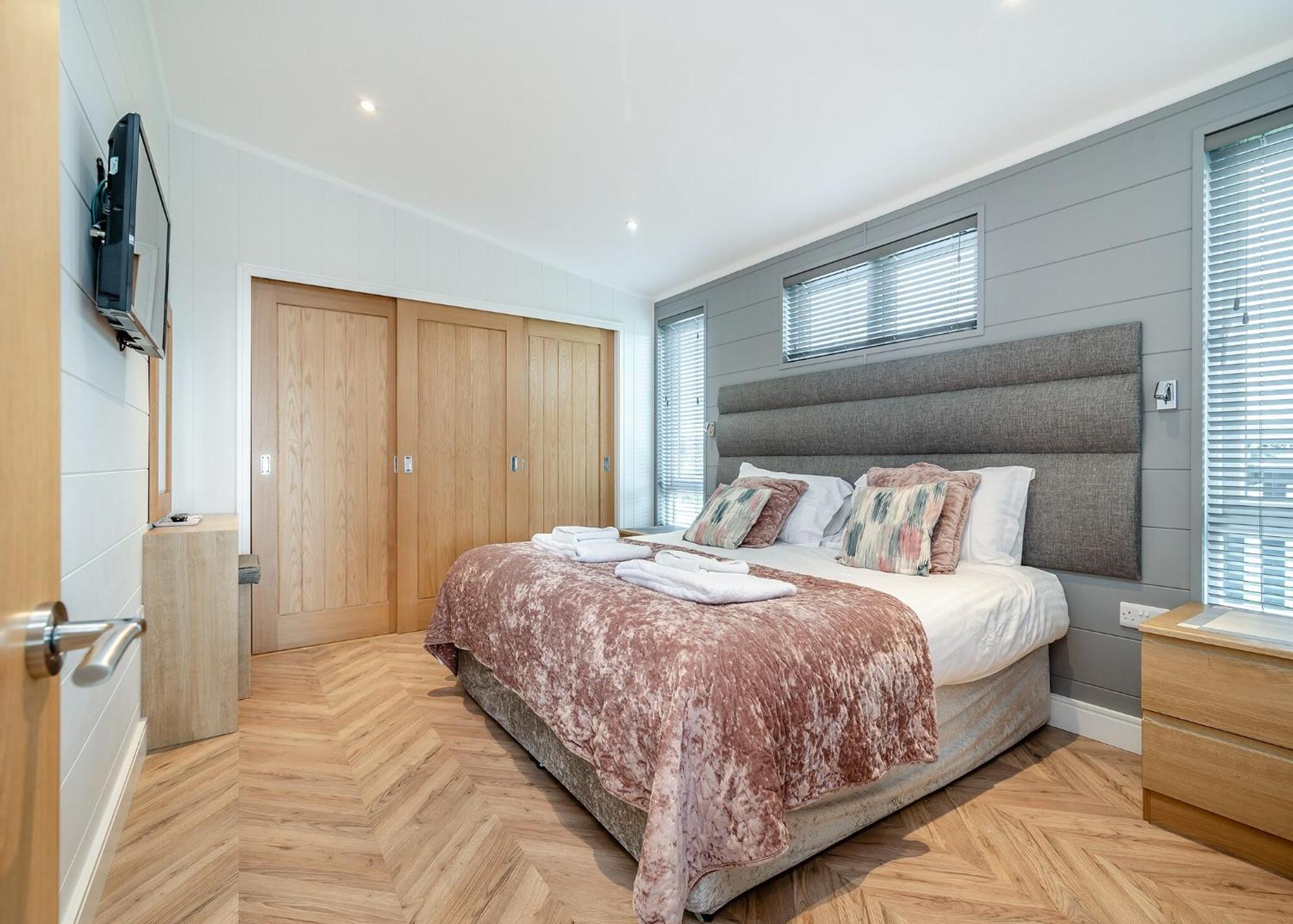 Midsomer Lodges Pilton Bilik gambar