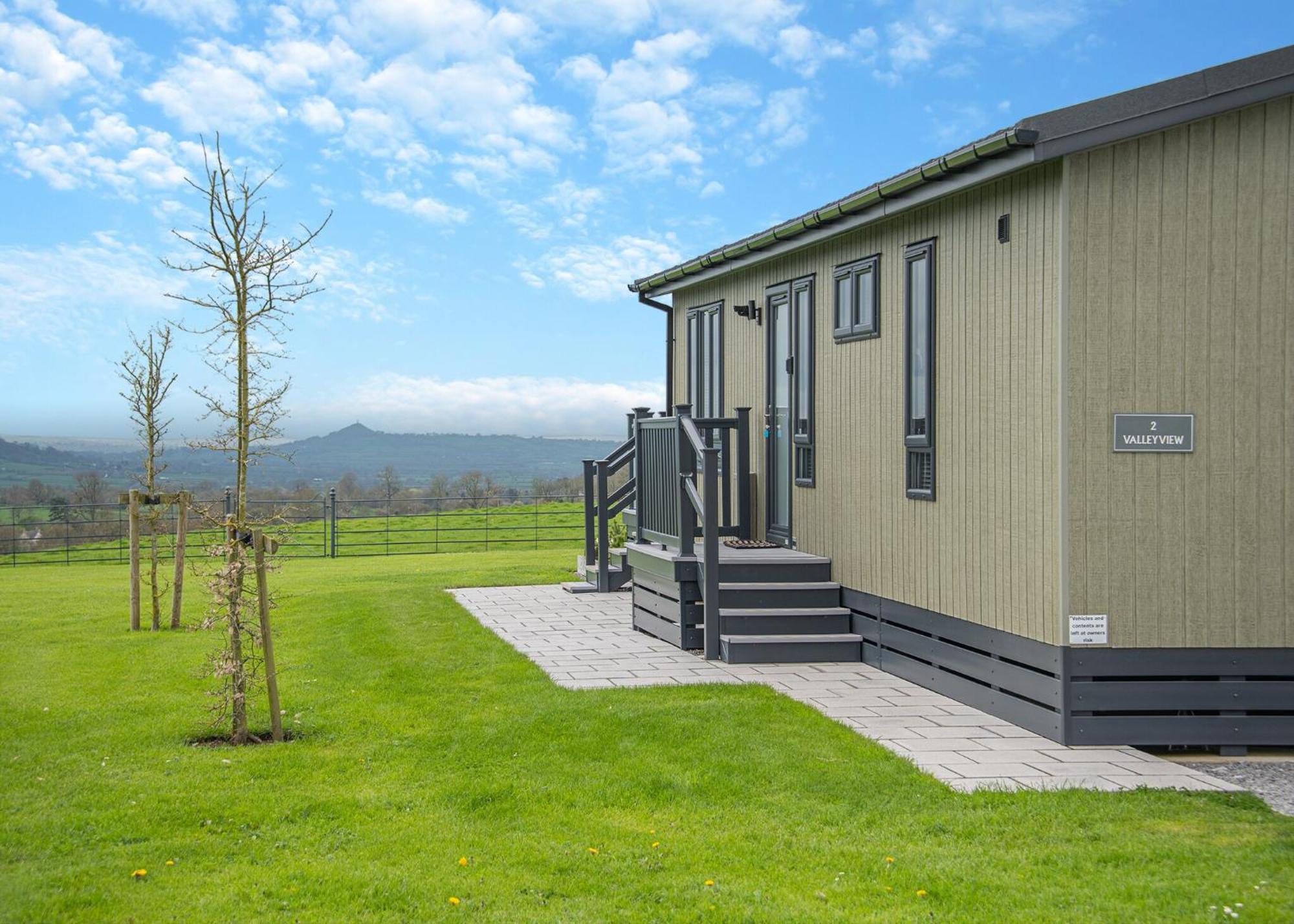 Midsomer Lodges Pilton Bilik gambar